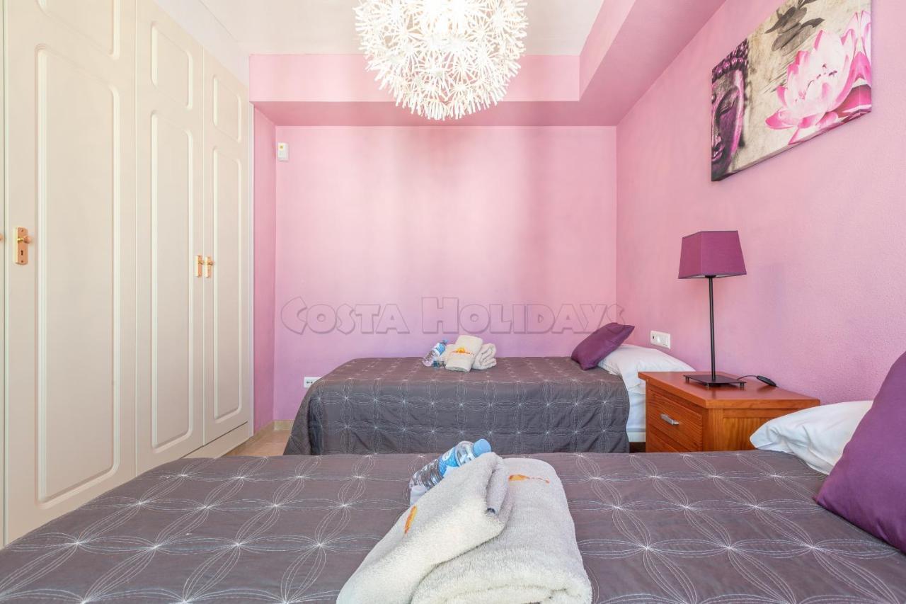 Marina Real 161 Apartment Манилва Екстериор снимка