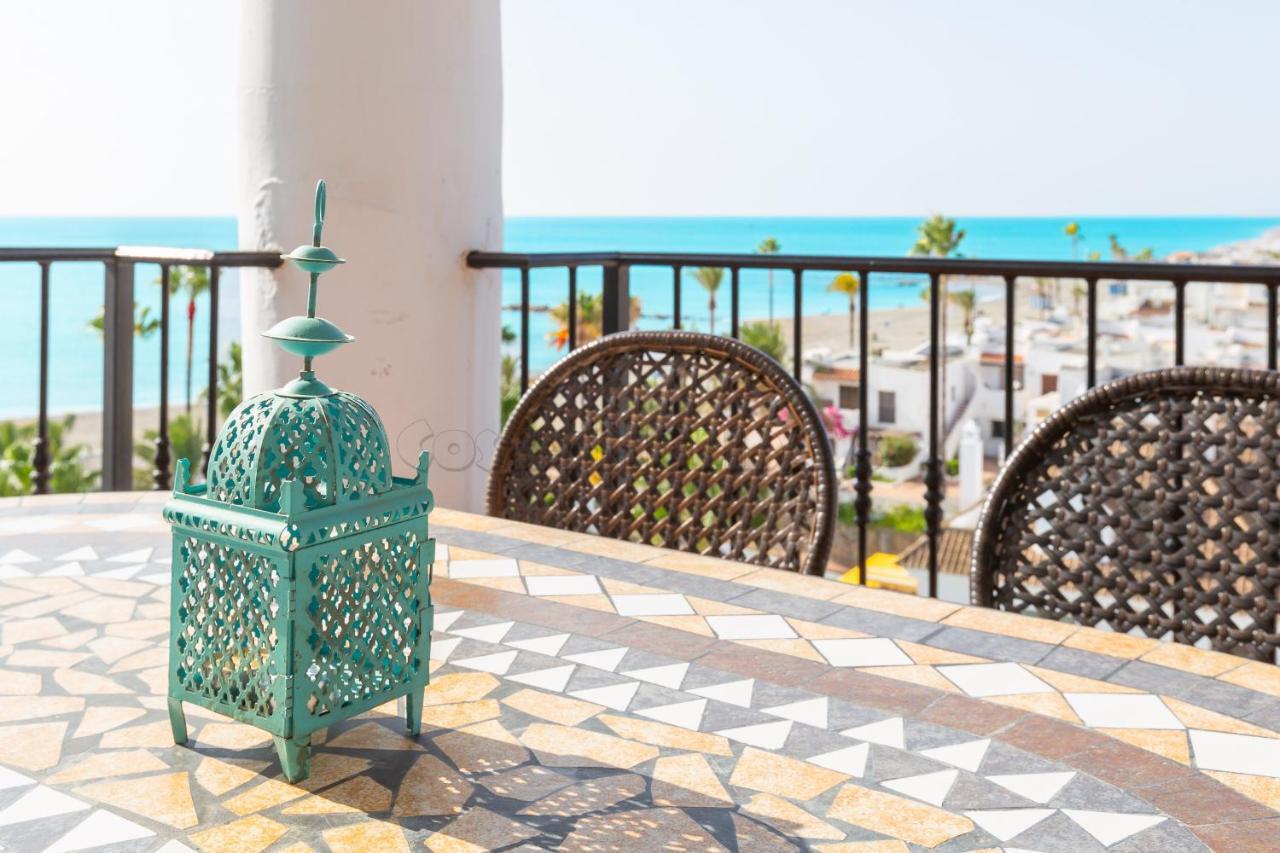 Marina Real 161 Apartment Манилва Екстериор снимка